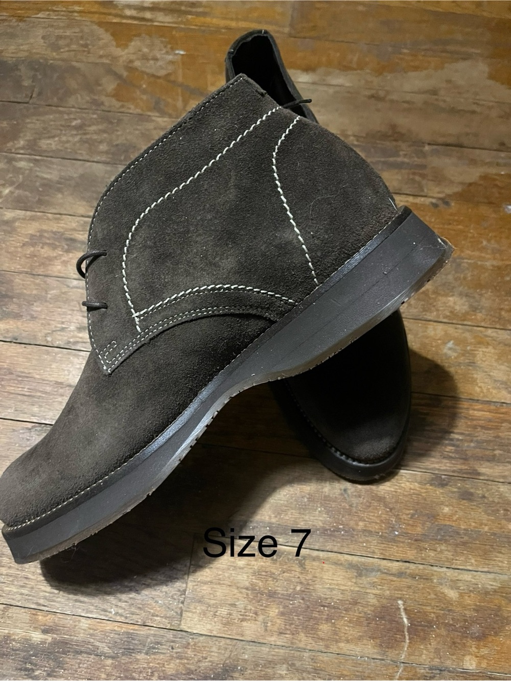 Men's Suede Chukka Boots in Dark Brown - Classic Lace-Up